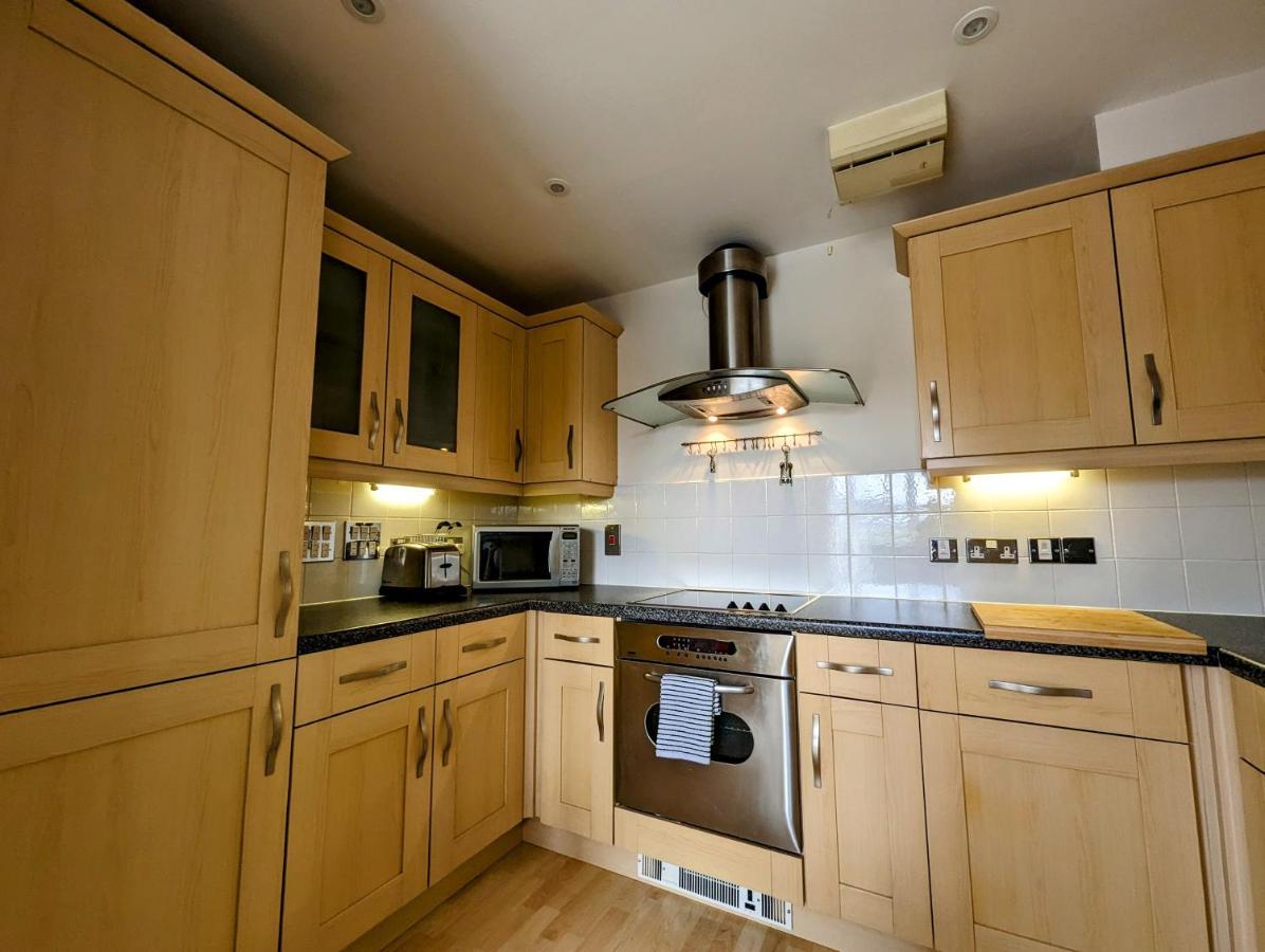 Quayside Apartment With Riverside Views & Parking Newcastle Upon Tyne Exterior foto